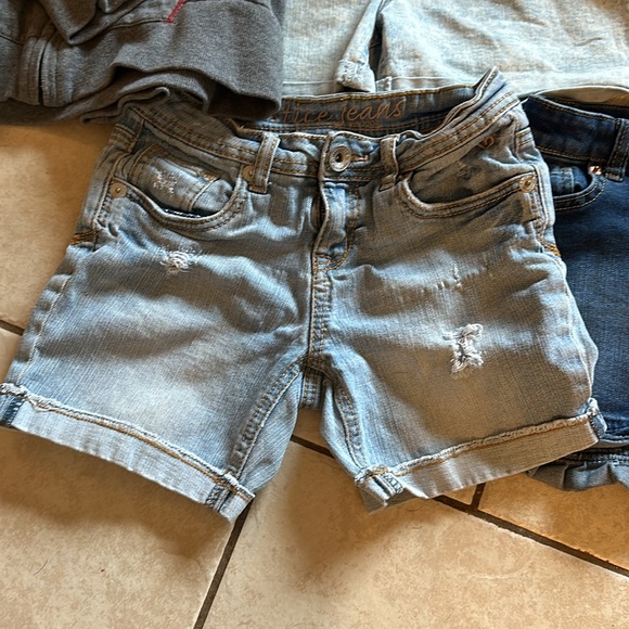 Cat&Jack Justice Disney Store Art Class Summer Lot Girls - Picture 5 of 12